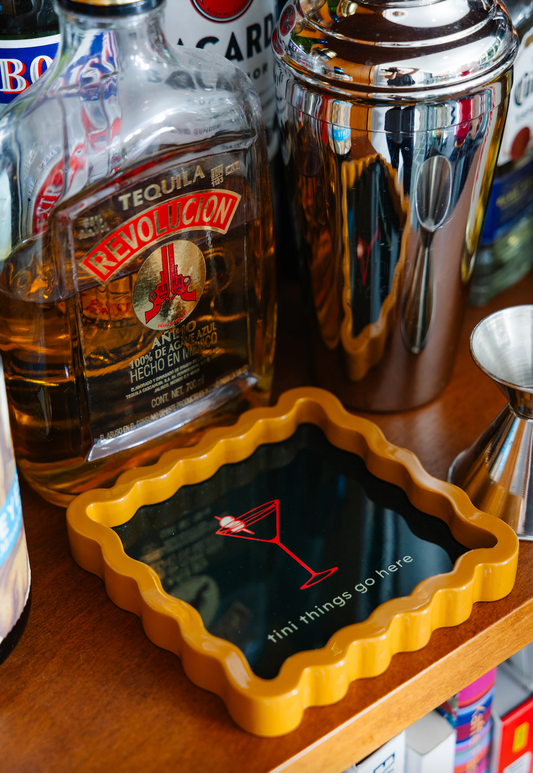 TINI THINGS LACQUER TRAY