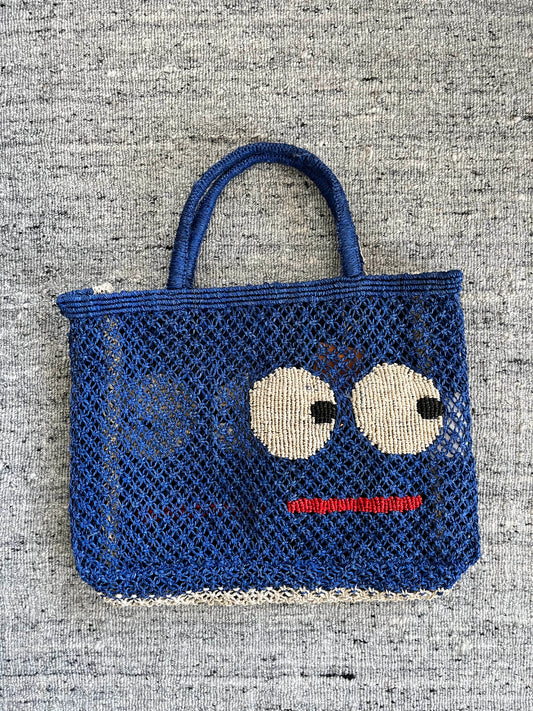 BIG EYES